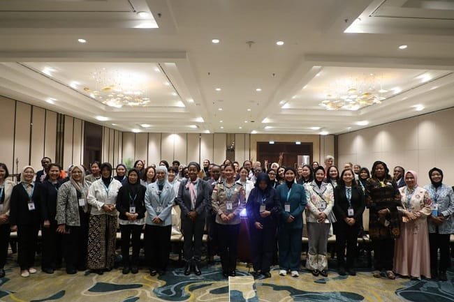 Polwan Indonesia ikuti International Association of Women Police (IAWP) Conference 2026 di Badung, Bali, untuk perkuat wawasan dan jejaring internasional dalam menangani kejahatan perdagangan orang. Foto: Dok. Polri