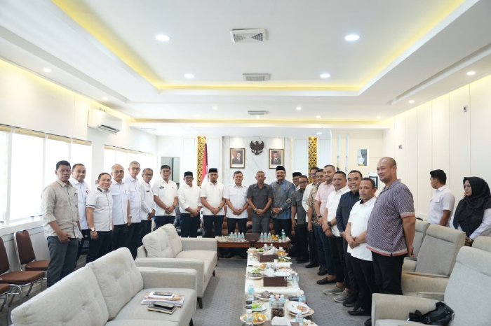 DPRA Terima Silaturahmi Wagub Aceh dan Jajaran, Bahas Pertanggungjawaban Pelaksanaan APBA 2025