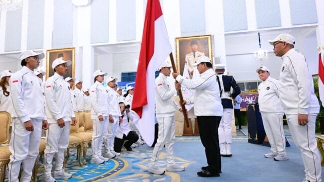 Prabowo Lepas Kontingen Indonesia Menuju Asian Games XX Aichi-Nagoya 2026 Foto: BPMI Setpres