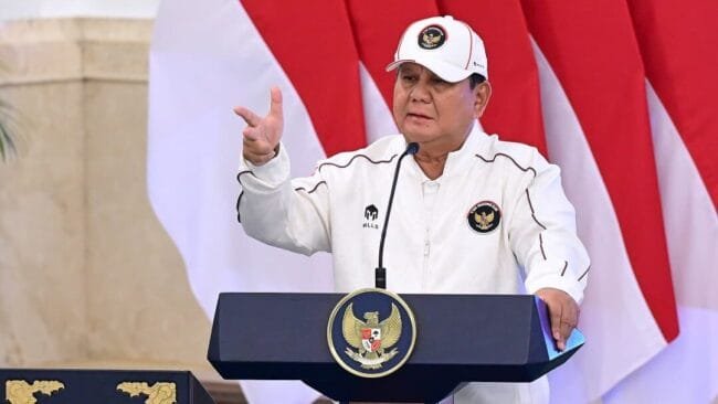 Presiden Prabowo Subianto menyampaikan sambutannya saat melepas Kontingen Indonesia yang akan berlaga pada Asian Games XX Aichi-Nagoya 2026 di Istana Negara, Jakarta, Rabu (9/9/2026). Foto: BPMI Setpres