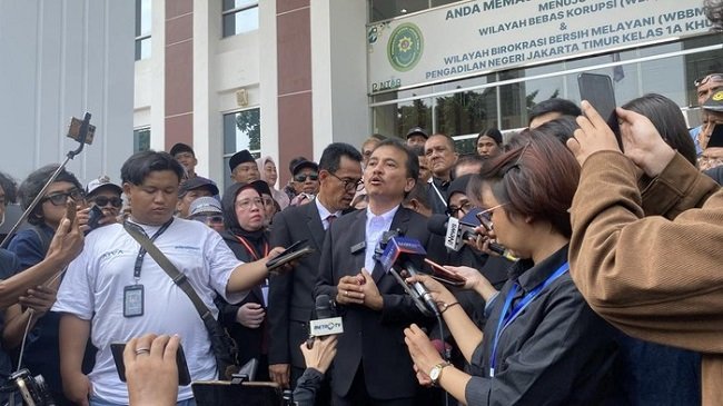 Foto: Sidang Roy Suryo di PN Jaktim (Devi/detikcom) Foto: Sidang Roy Suryo di PN Jaktim (Devi/detikcom)