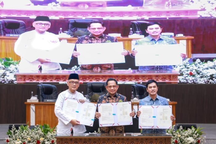 Tiga Kementerian Sepakati Digitalisasi Layanan Haji, Kemenkes Usulkan Tarif MCU dan Vaksinasi