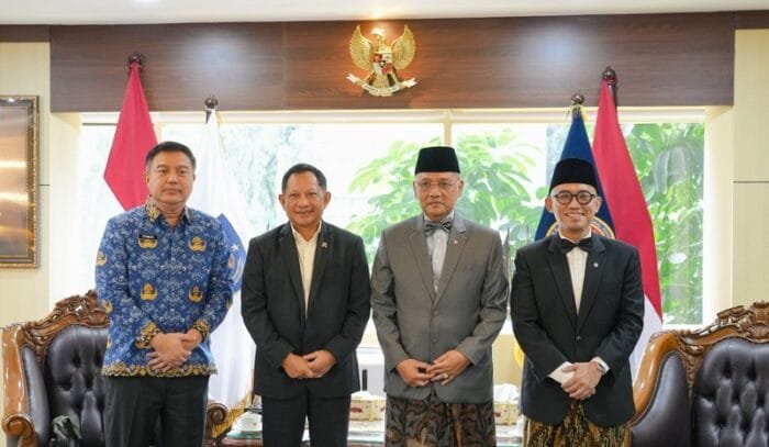 Kemenhaj dan Kemendagri Padankan Data Jamaah Haji, Pastikan Antrean Lebih Akurat