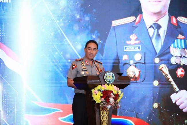 Kapolri Jenderal Polisi Dr. (H.C.) Suyudi Ario Seto, S.I.K., S.H., M.Si., meminta seluruh anggota Polri memahami kebutuhan masyarakat, memberikan pelayanan yang bermanfaat, serta ikut menyelesaikan persoalan yang dihadapi warga. (Istimewa) Kapolri Jenderal Polisi Dr. (H.C.) Suyudi Ario Seto, S.I.K., S.H., M.Si., meminta seluruh anggota Polri memahami kebutuhan masyarakat, memberikan pelayanan yang bermanfaat, serta ikut menyelesaikan persoalan yang dihadapi warga. (Istimewa)