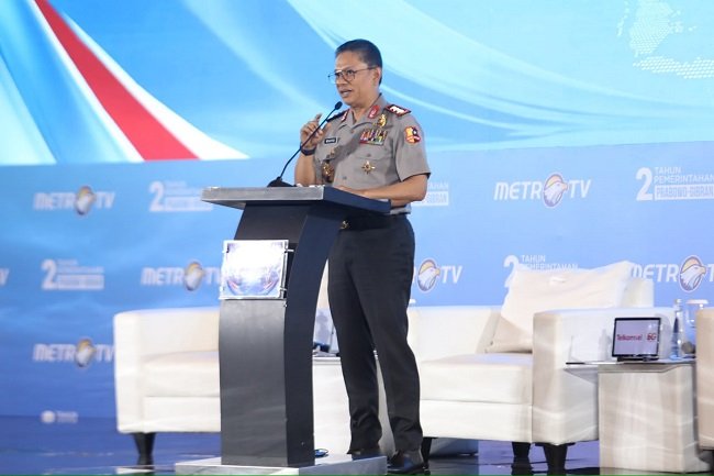 PENGUATAN POLRI - Wakapolri Komjen Wahyu Hadiningrat berjanji akan memperkuat jajaran Polri untuk menjaga keamanan dan ketertiban masyarakat (kamtibmas) khususnya di wilayah rawan konflik. PENGUATAN POLRI - Wakapolri Komjen Wahyu Hadiningrat berjanji akan memperkuat jajaran Polri untuk menjaga keamanan dan ketertiban masyarakat (kamtibmas) khususnya di wilayah rawan konflik.