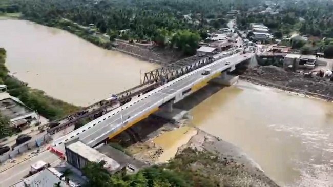 Pemerintah terus mempercepat pemulihan pascabencana di Aceh, Sumatera Utara, dan Sumatera Barat melalui pembangunan hunian sementara dan hunian tetap, perbaikan infrastruktur, serta pemulihan layanan kesehatan, pendidikan, dan fasilitas publik. (Foto: Istimewa) Pemerintah terus mempercepat pemulihan pascabencana di Aceh, Sumatera Utara, dan Sumatera Barat melalui pembangunan hunian sementara dan hunian tetap, perbaikan infrastruktur, serta pemulihan layanan kesehatan, pendidikan, dan fasilitas publik. (Foto: Istimewa)