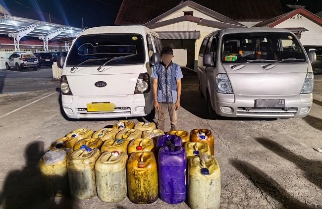 Satuan Reserse Kriminal (Satreskrim) Polres Aceh Selatan, Polda Aceh, mengungkap dugaan tindak pidana penyalahgunaan bahan bakar minyak (BBM) jenis solar subsidi dengan mengamankan seorang pria berinisial KL (46), Sabtu (17/10/2026).