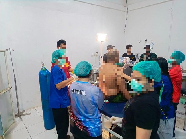 Satgas Operasi Damai Cartenz-2026 bersama Polres Yahukimo menyelidiki kasus penikaman terhadap tenaga honorer Radiologi RSUD Dekai di Kabupaten Yahukimo, Papua Pegunungan, Jumat (23/10/2026). Satgas Operasi Damai Cartenz-2026 bersama Polres Yahukimo menyelidiki kasus penikaman terhadap tenaga honorer Radiologi RSUD Dekai di Kabupaten Yahukimo, Papua Pegunungan, Jumat (23/10/2026).